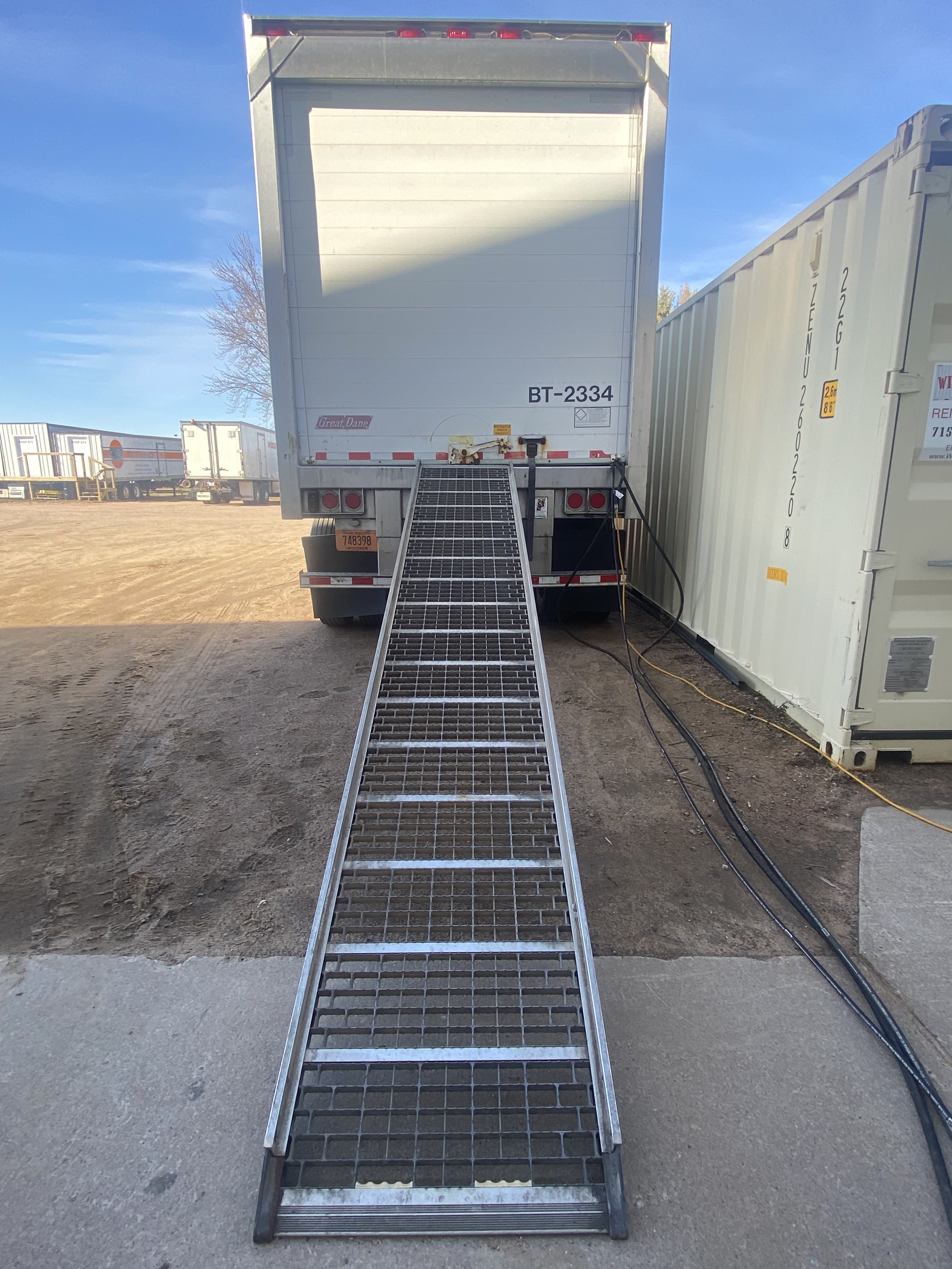 34 Foot Refrigerated Trailer Rental – BT-2334 - Image 4