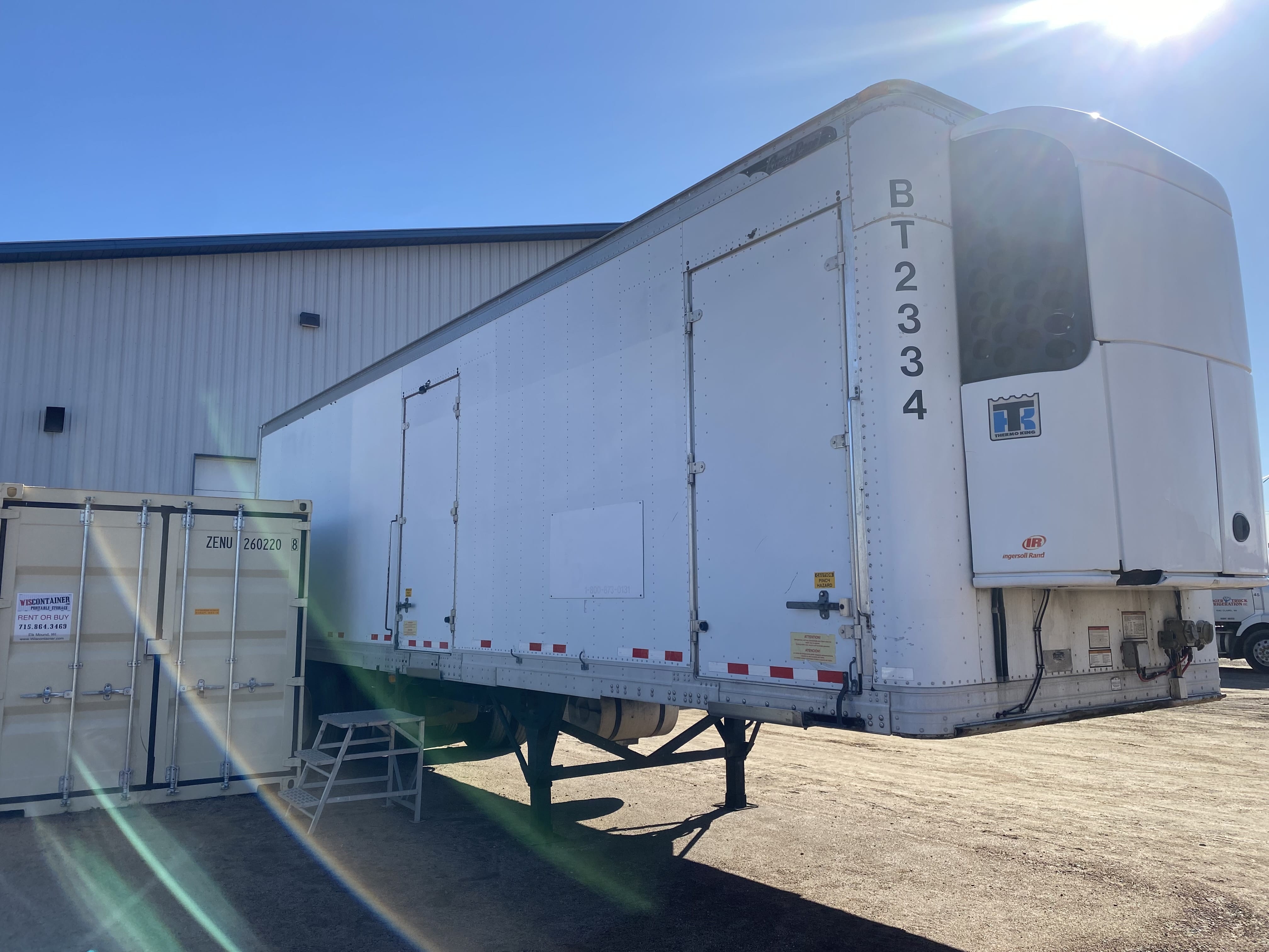 34 Foot Refrigerated Trailer Rental – BT-2334 - Image 5