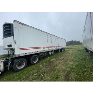 48 foot refrigerated trailer rental BT-5648 diesel unit with lift gate in Eau Claire Wisconsin